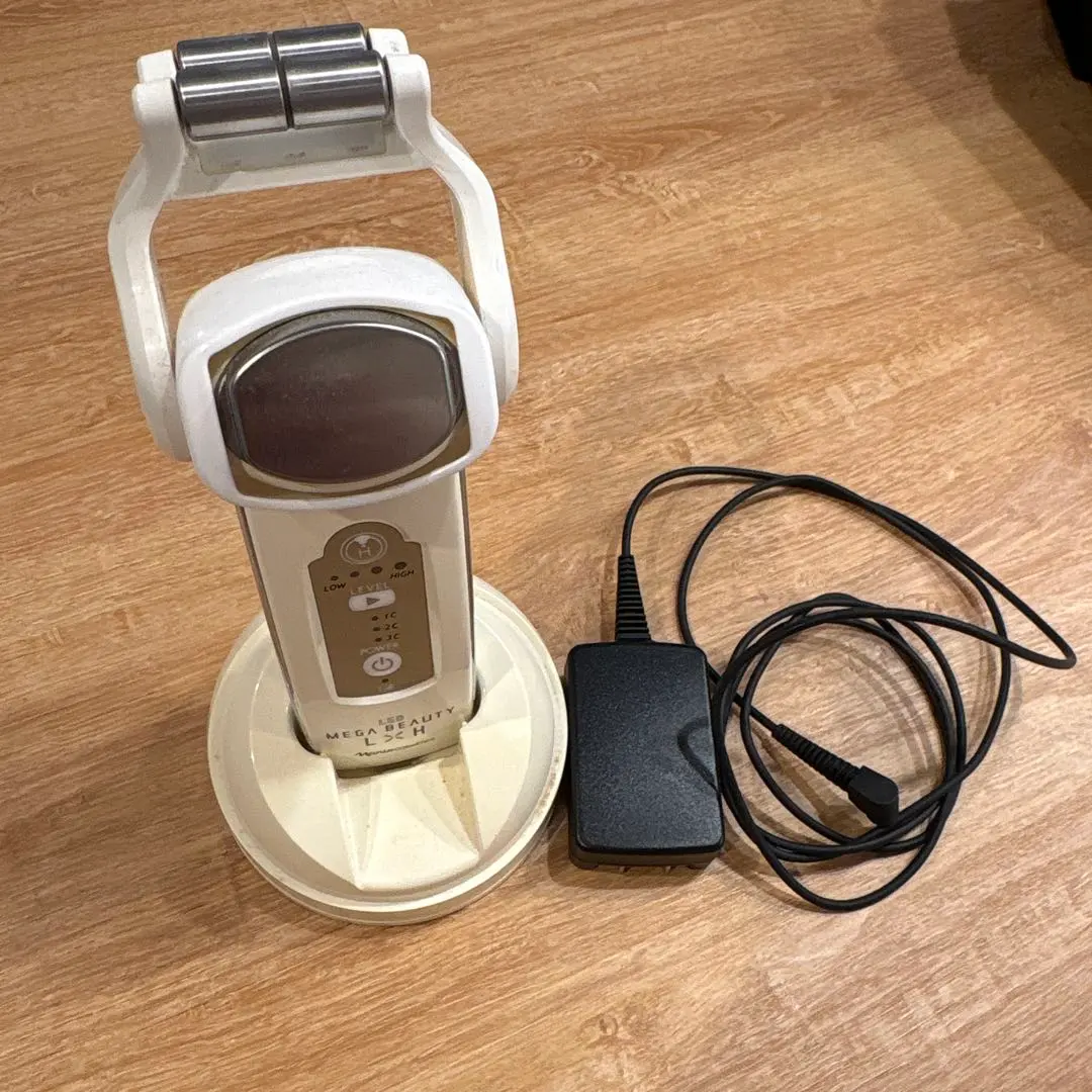 2026年最新】ナリスメガビューティーの人気アイテム - メルカリ