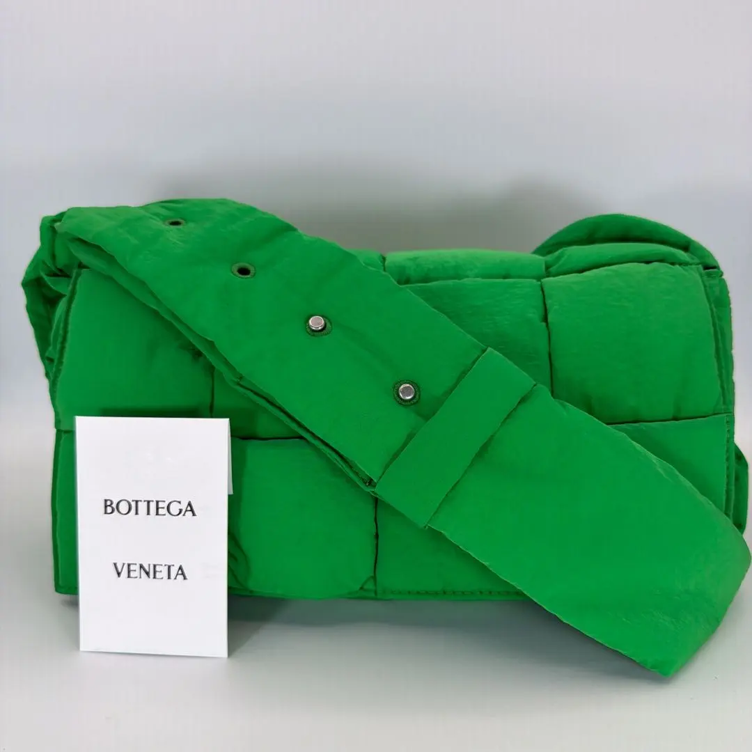 2026年最新】bottega veneta カセット ナイロンの人気アイテム - メルカリ