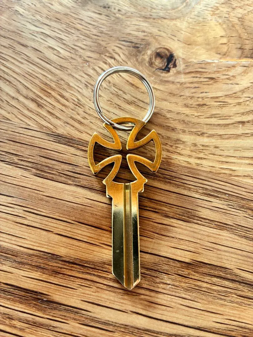 2026年最新】independent キーホルダーの人気アイテム - メルカリ