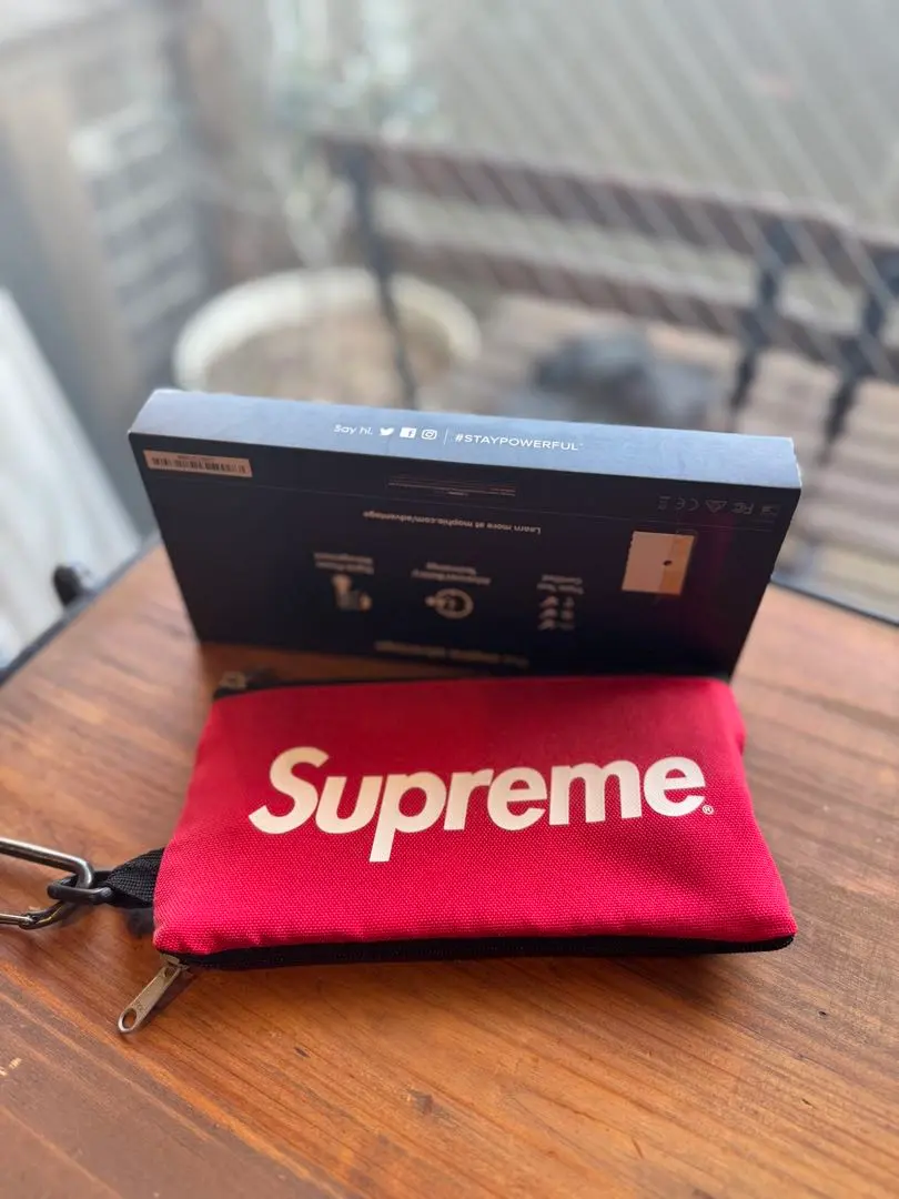 2026年最新】supreme モバイルポーチの人気アイテム - メルカリ