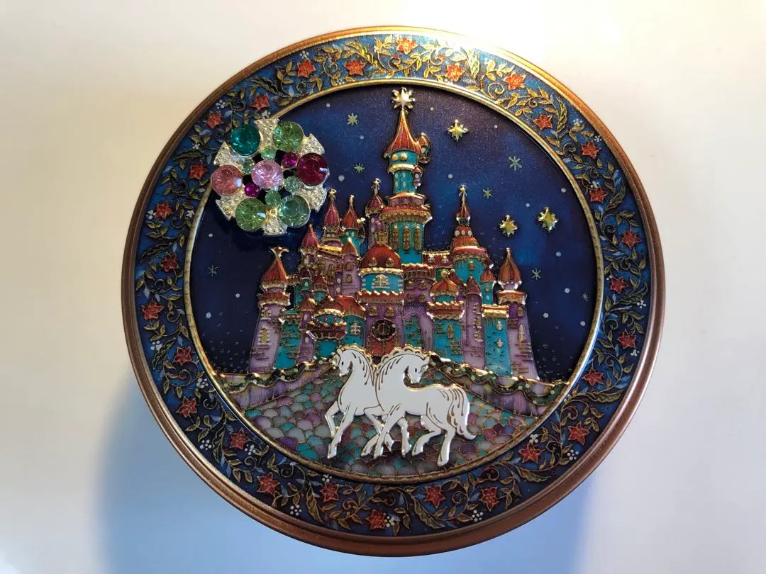 2026年最新】青山デカーボ お城缶の人気アイテム - メルカリ