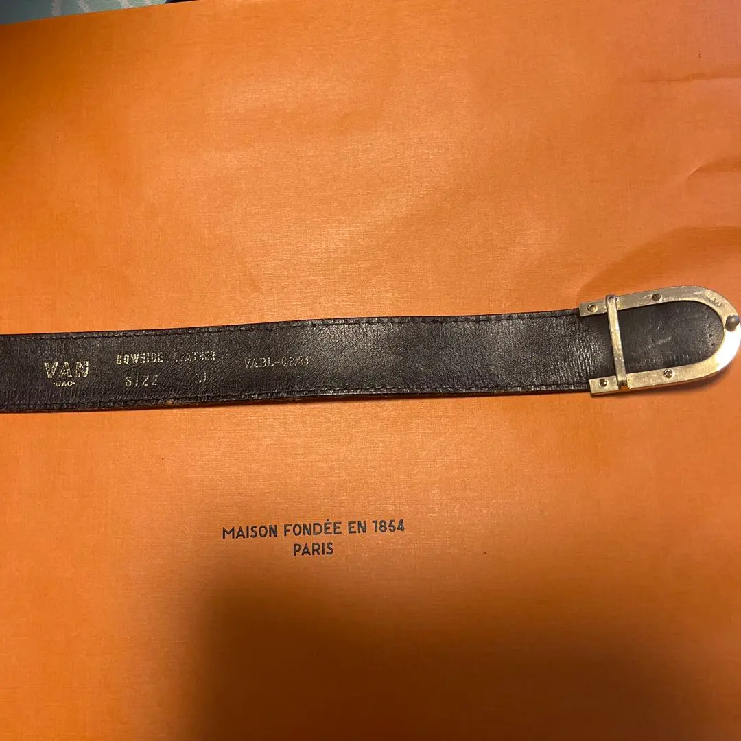 2026年最新】VAN Jacket 素材：本革 ベルトの人気アイテム - メルカリ