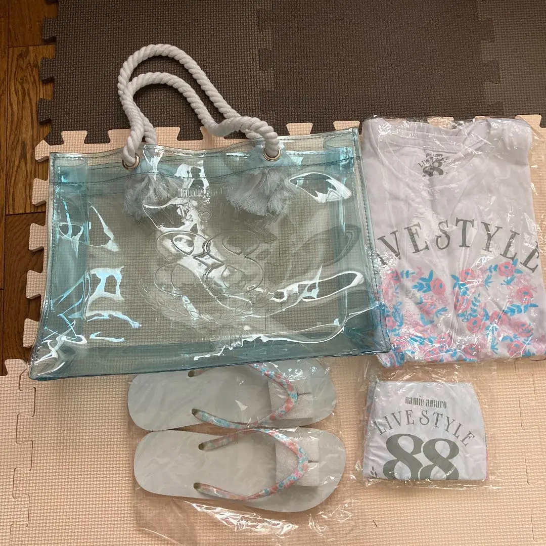 2026年最新】安室奈美恵 ビーチセットの人気アイテム - メルカリ