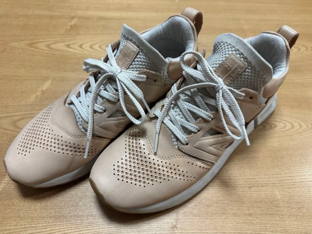 2026年最新】new balance rc30の人気アイテム - メルカリ