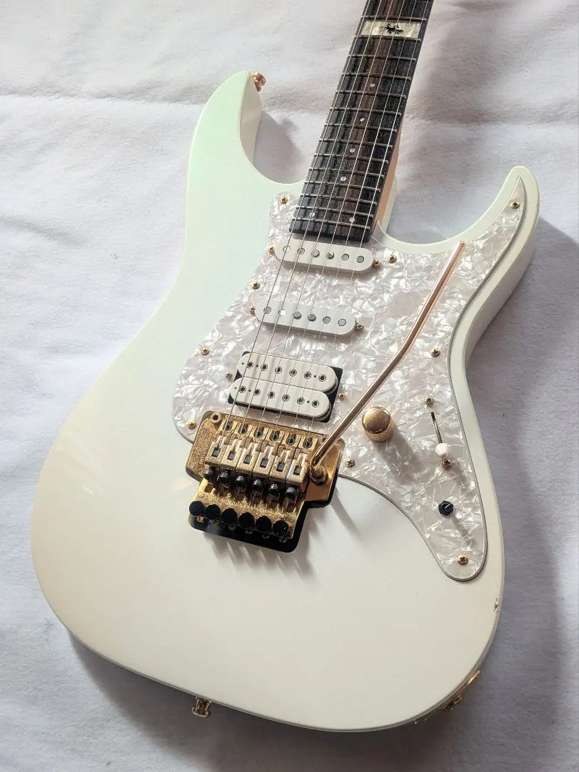 2026年最新】FRT FERNANDESの人気アイテム - メルカリ