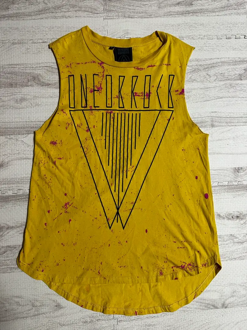 2026年最新】ワンオク グッズ タンクトップの人気アイテム - メルカリ