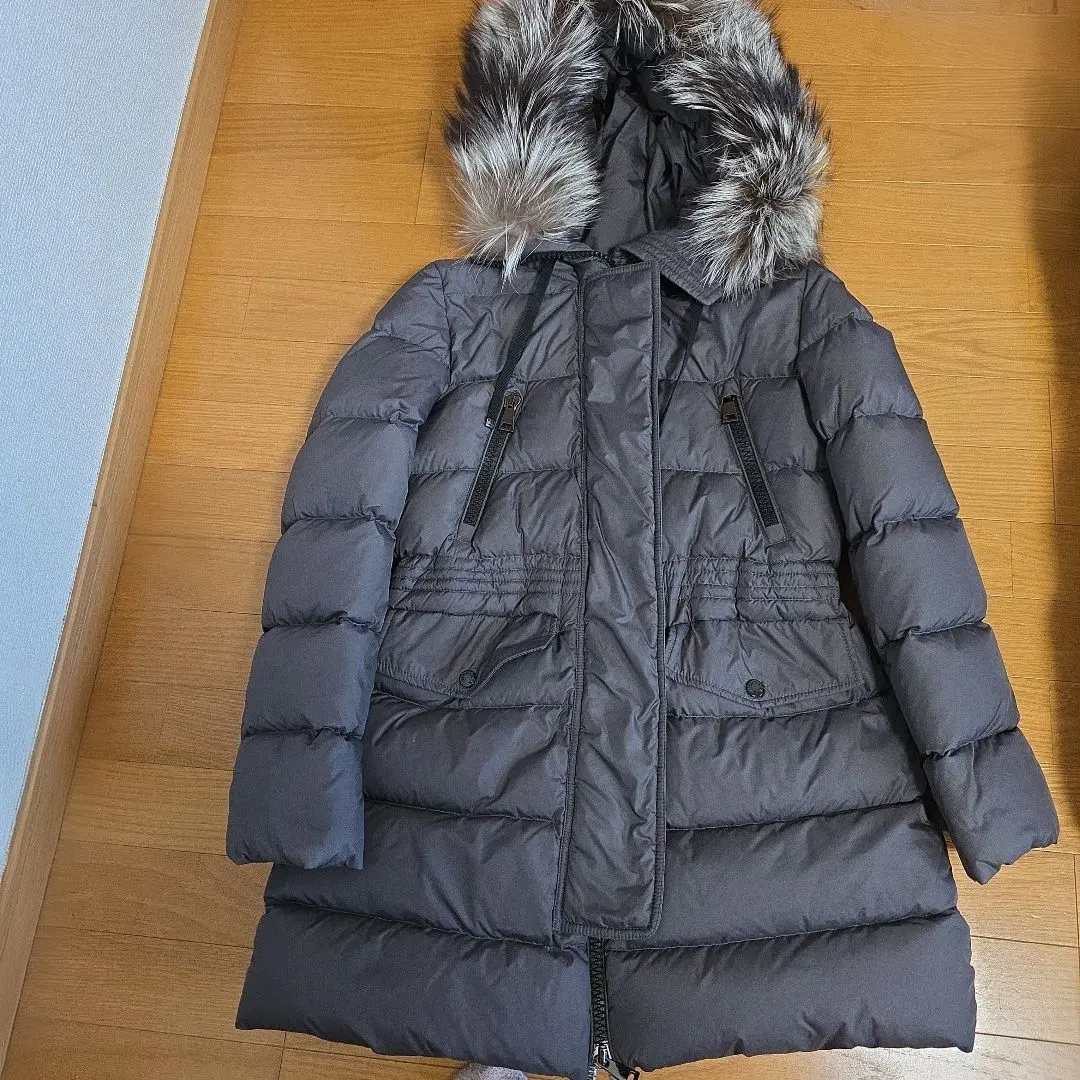 2026年最新】MONCLER モンクレール aphrotiの人気アイテム - メルカリ