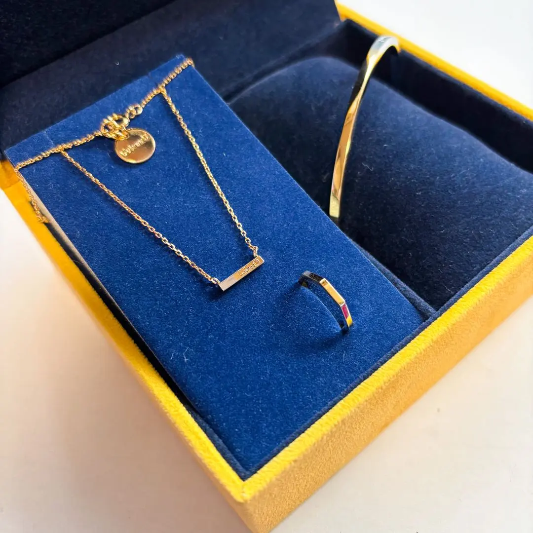 2026年最新】ソワレオー soireeo ネックレスの人気アイテム - メルカリ