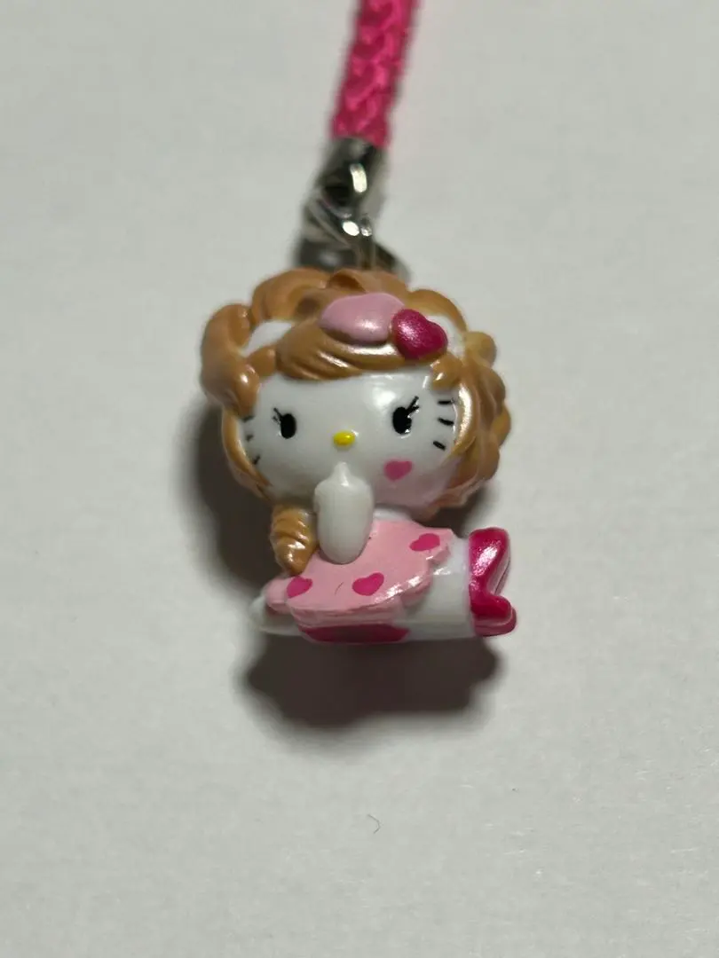 2026年最新】ももえりキティの人気アイテム - メルカリ