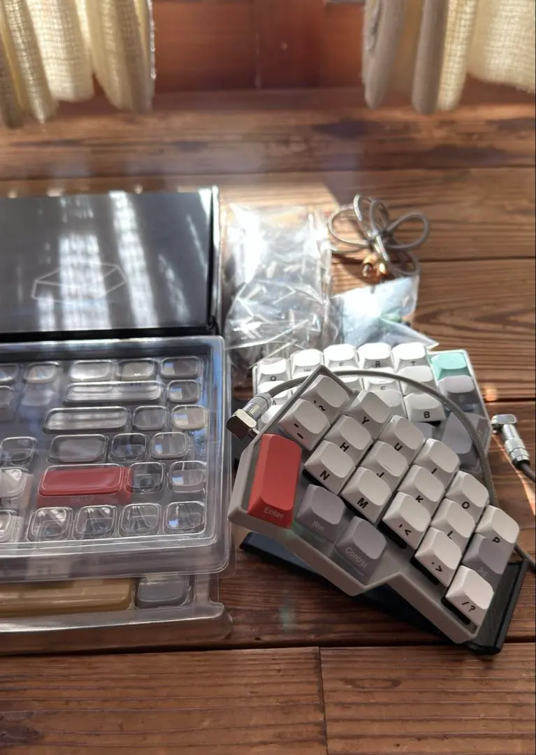 2026年最新】corne v4 chocolateの人気アイテム - メルカリ