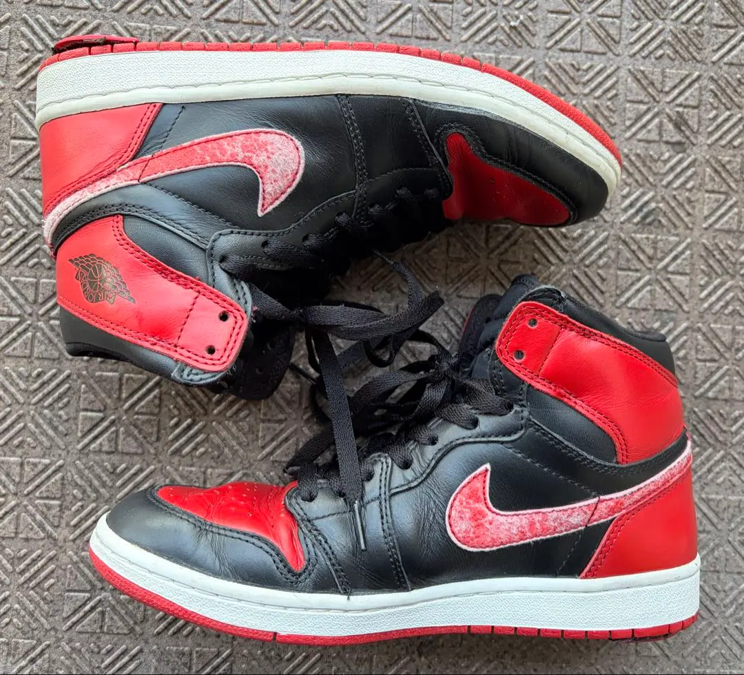 2026年最新】ジョーダン1 ブレッド 2001の人気アイテム - メルカリ
