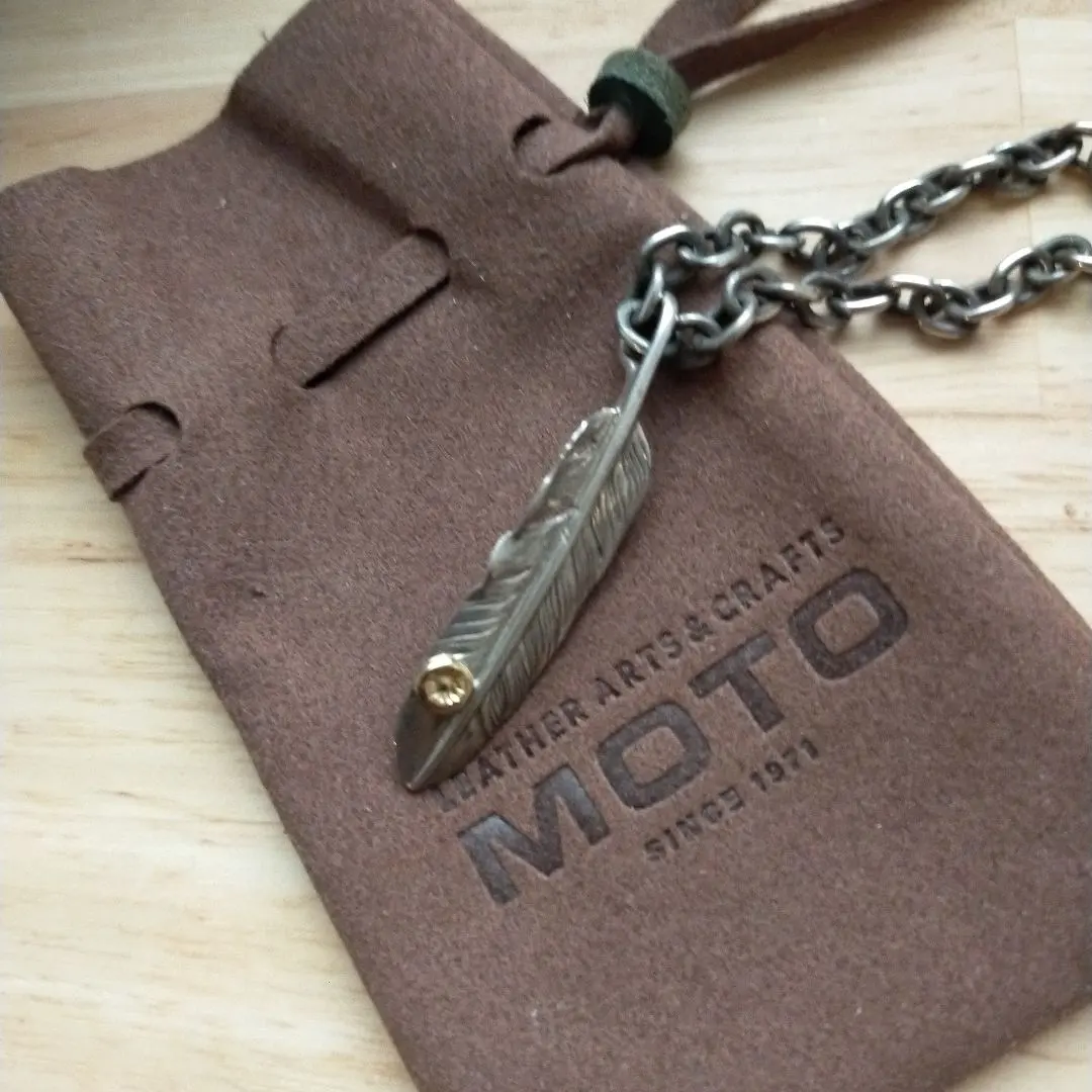 2026年最新】moto フェザー ネックレスの人気アイテム - メルカリ