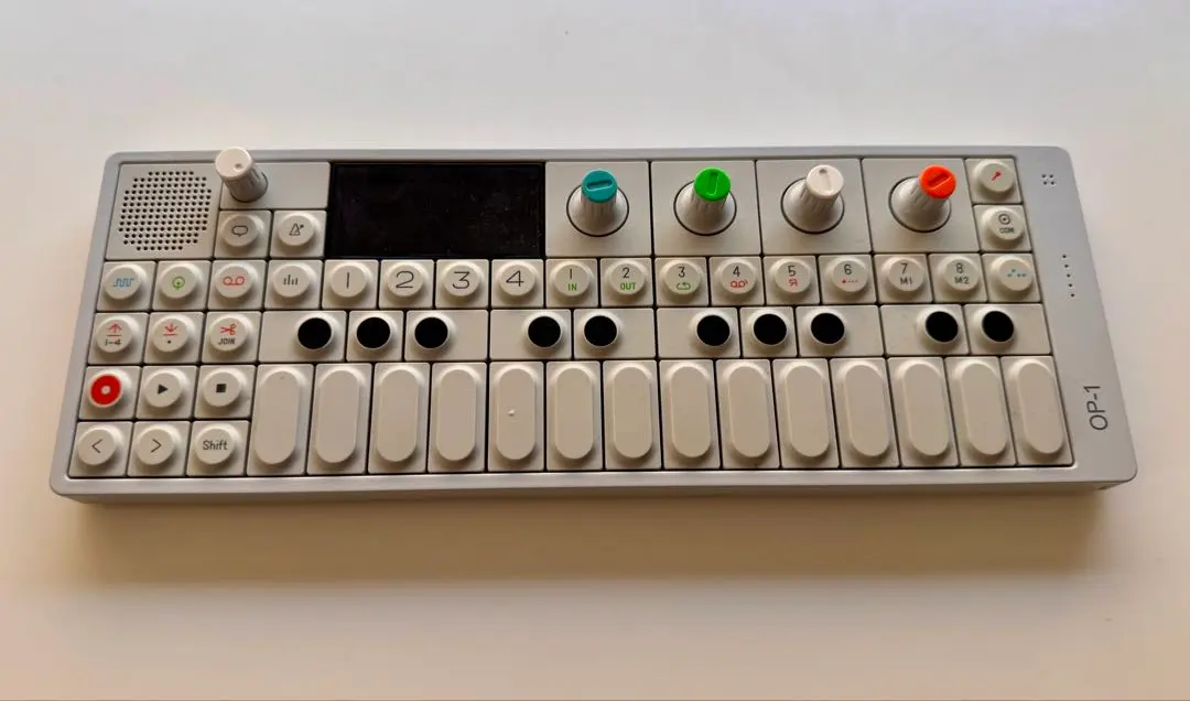 2026年最新】teenage engineer op-1の人気アイテム - メルカリ
