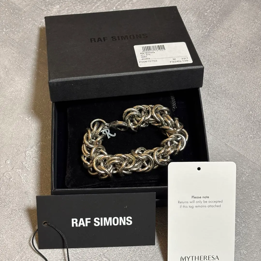 2026年最新】raf simons ブレスレットの人気アイテム - メルカリ