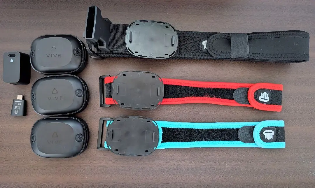 2026年最新】vive ultimate trackerの人気アイテム - メルカリ