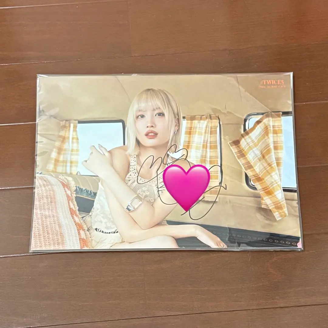 2026年最新】twice直筆サイン入りチェキモモの人気アイテム - メルカリ