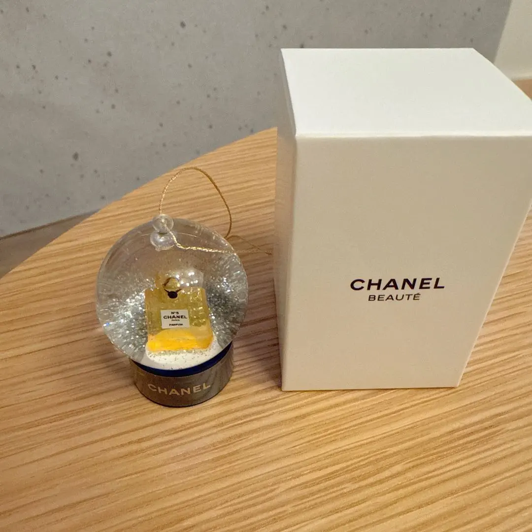 2026年最新】CHANEL クリスマスの人気アイテム - メルカリ