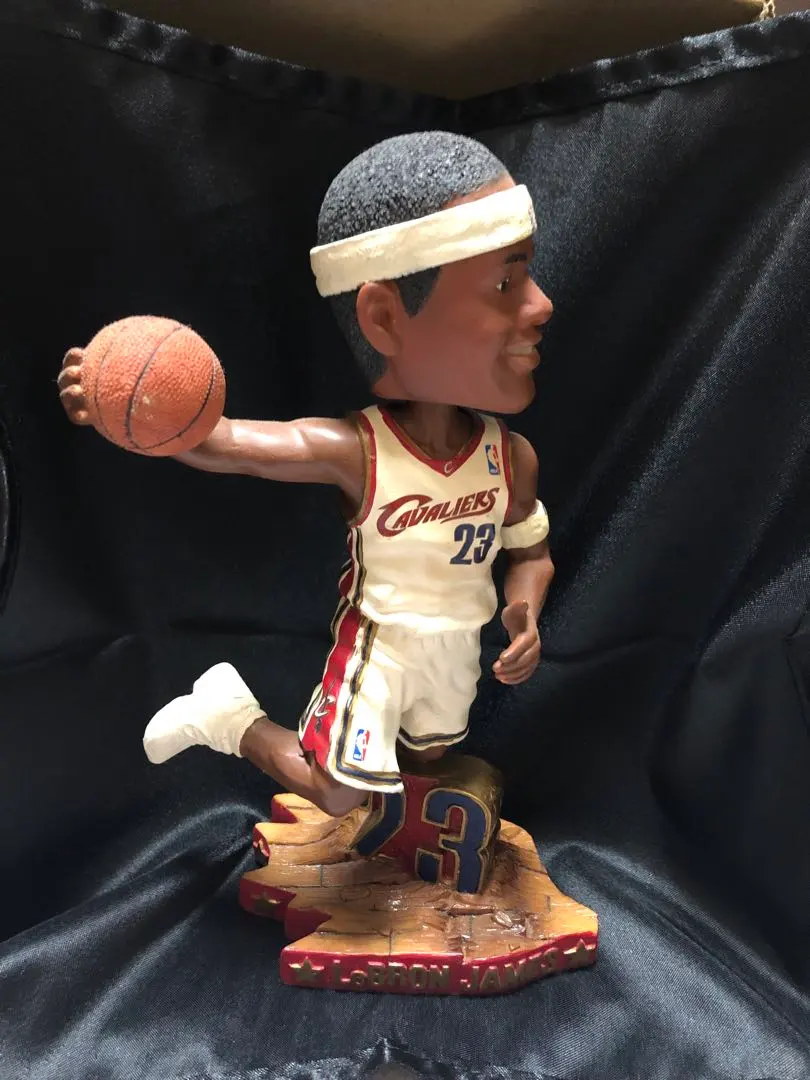 2026年最新】レブロンジェームズ ボブルヘッドの人気アイテム - メルカリ