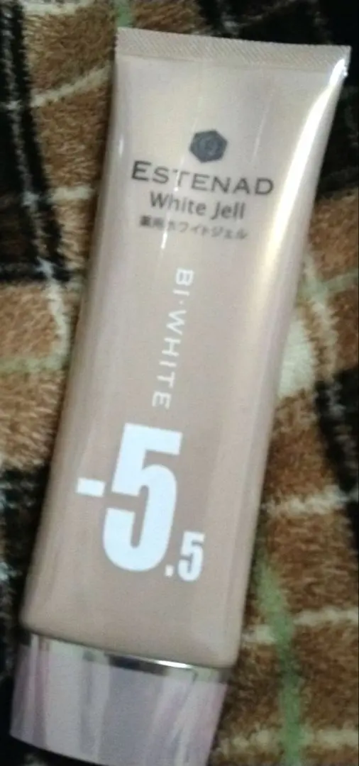 2026年最新】エステナード 薬用ホワイトジェルの人気アイテム - メルカリ