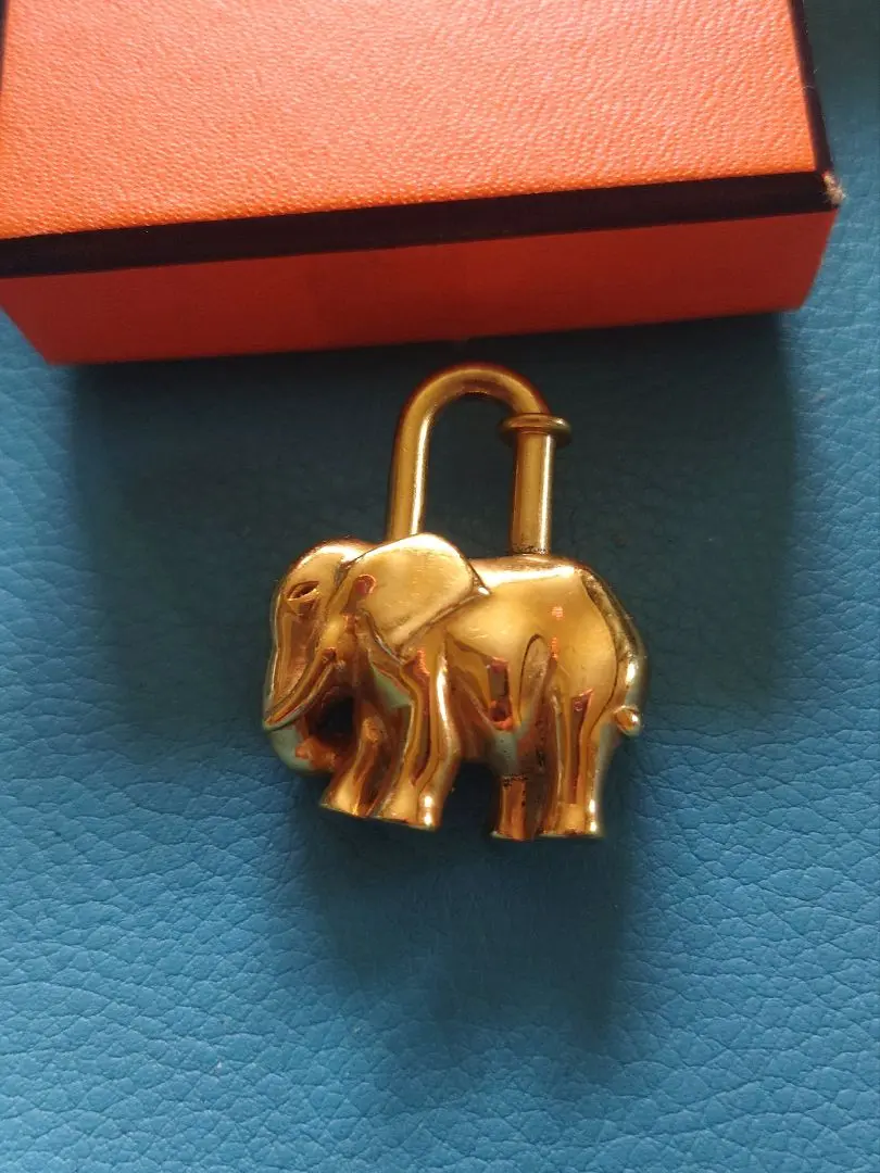 2026年最新】エルメス カデナ 象の人気アイテム - メルカリ