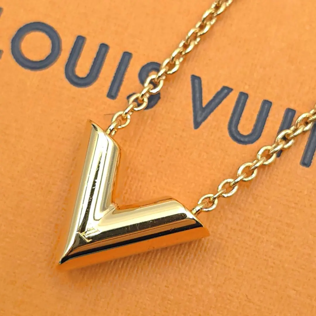 2026年最新】ルイヴィトン ネックレス エセンシャルv ピンクゴールドの