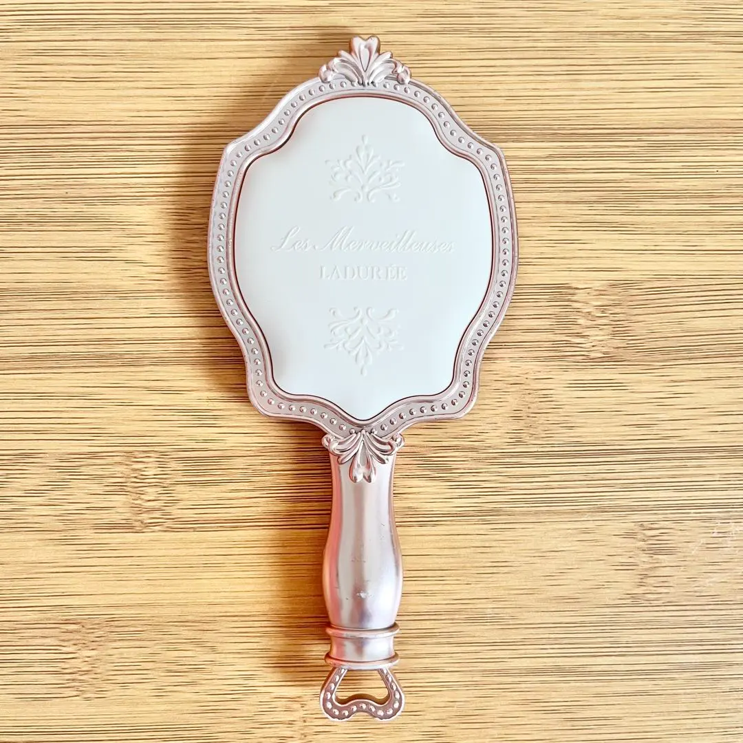 2026年最新】ラデュレ 手鏡の人気アイテム - メルカリ