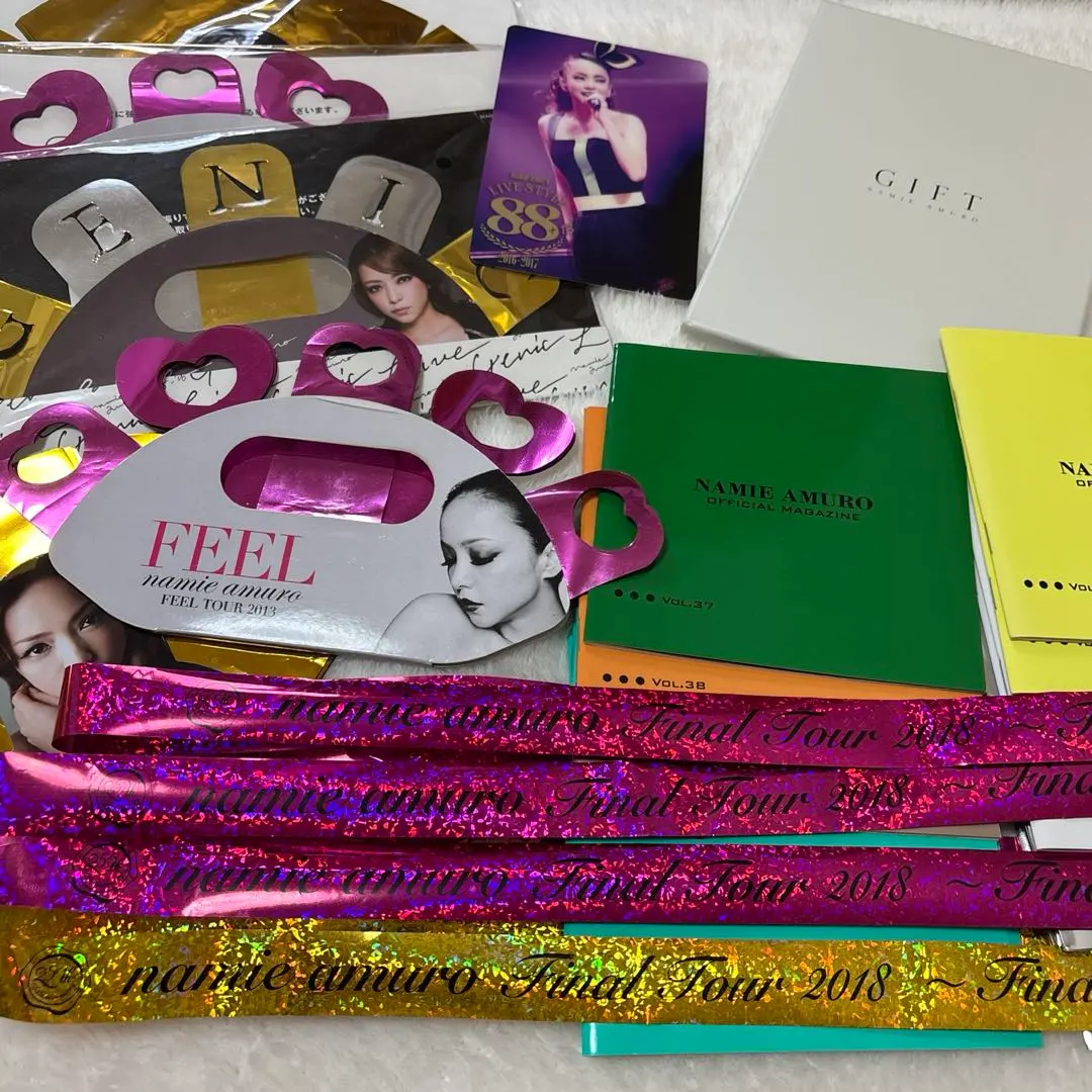 2026年最新】安室奈美恵 銀テープの人気アイテム - メルカリ