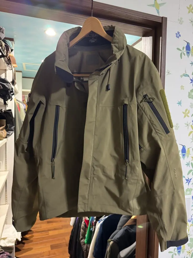 2026年最新】arc'teryx leaf gen1の人気アイテム - メルカリ