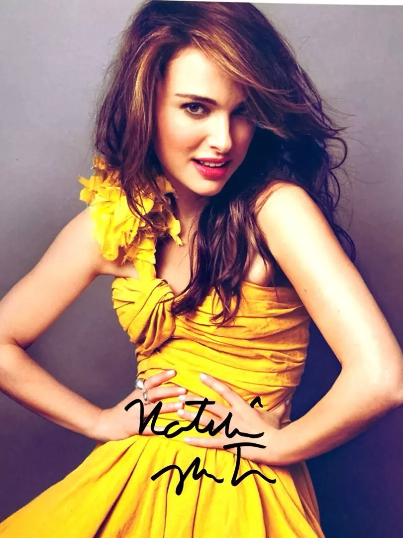 2026年最新】ナタリーポートマン サインの人気アイテム - メルカリ