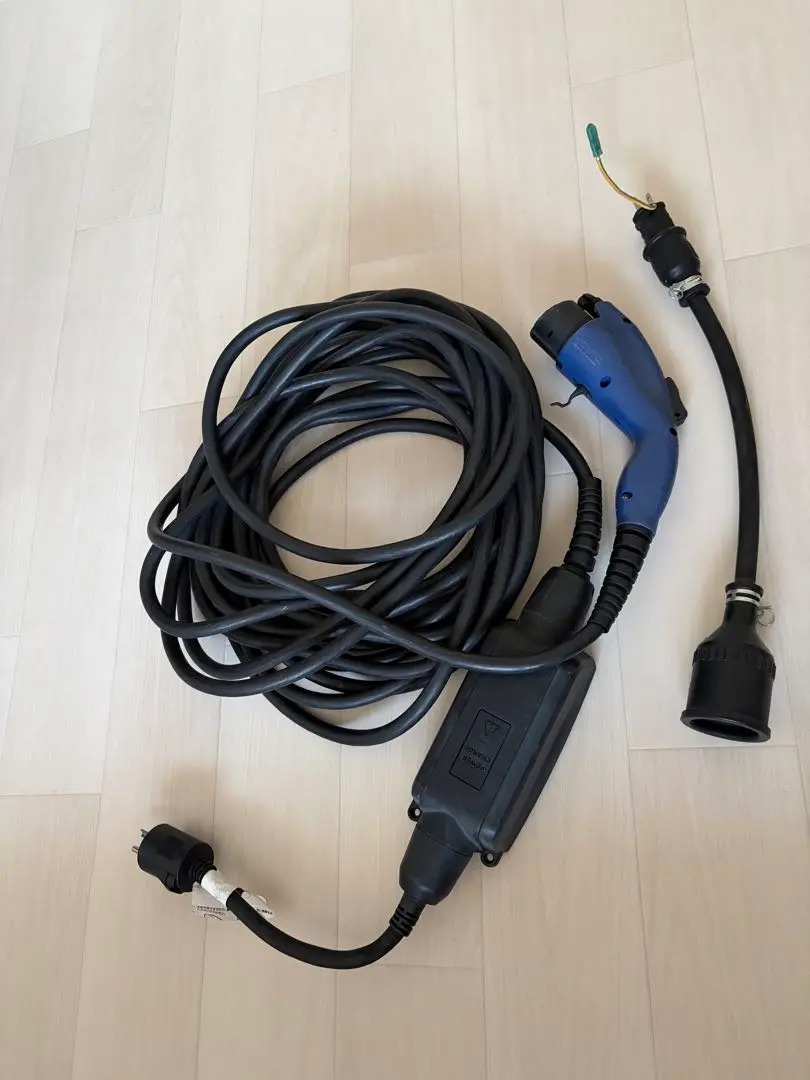 2026年最新】トヨタプリウスphv充電ケーブルの人気アイテム - メルカリ