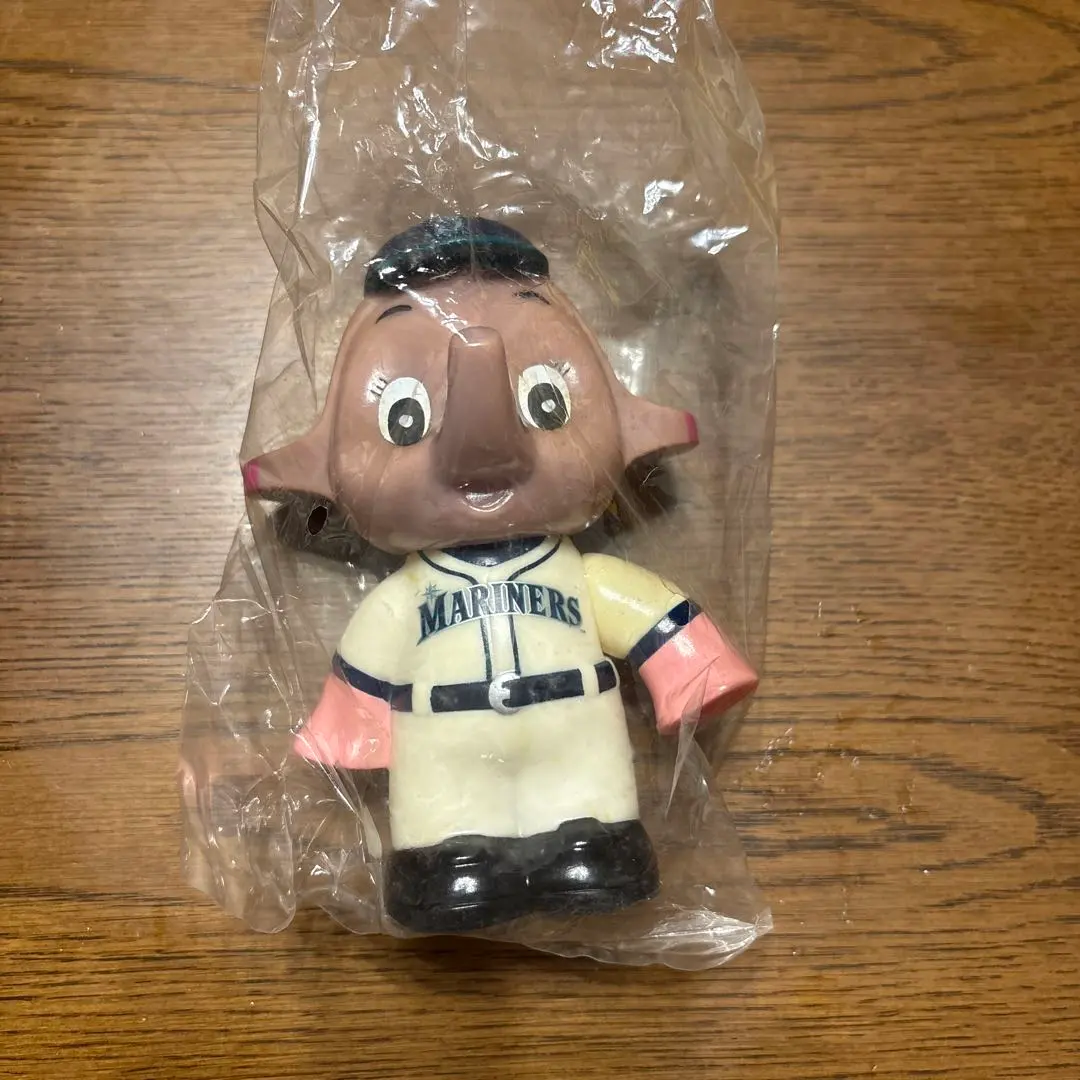 2026年最新】マリナーズサトちゃんの人気アイテム - メルカリ