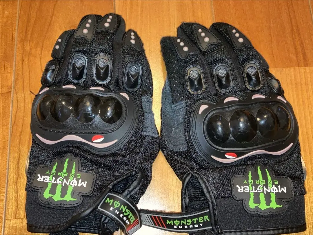 2026年最新】モンスターエナジー グローブの人気アイテム - メルカリ