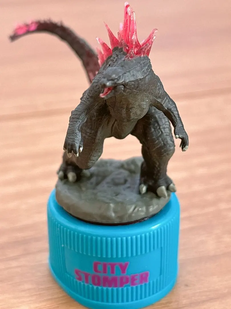 2026年最新】ゴジラボトルキャップマスコットの人気アイテム - メルカリ