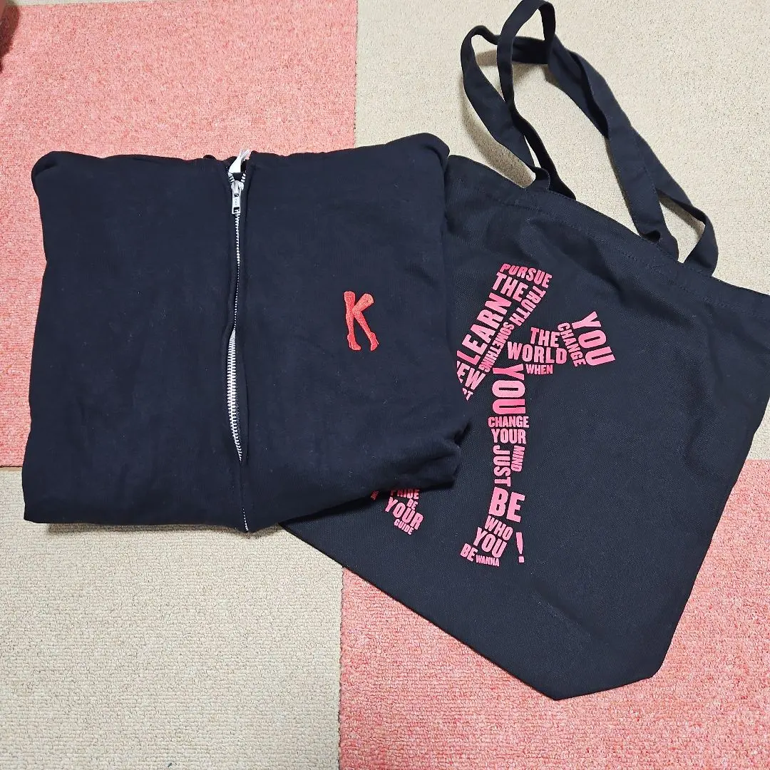 2026年最新】キンキーブーツ パーカーの人気アイテム - メルカリ