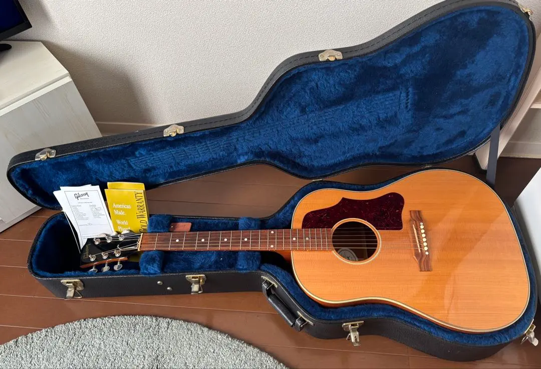 2026年最新】gibson j-50の人気アイテム - メルカリ