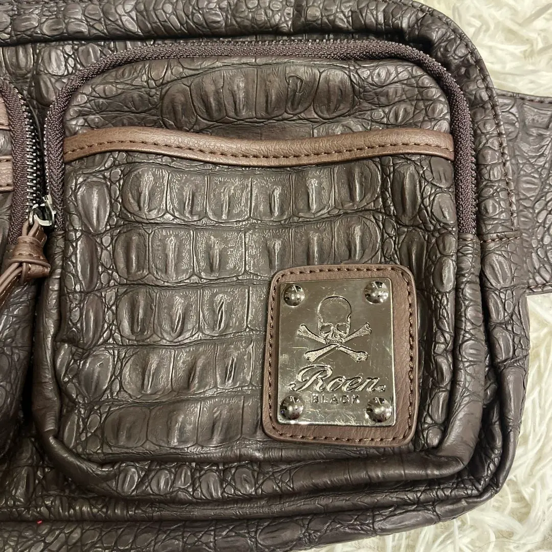 2026年最新】ロエン ウエストポーチの人気アイテム - メルカリ