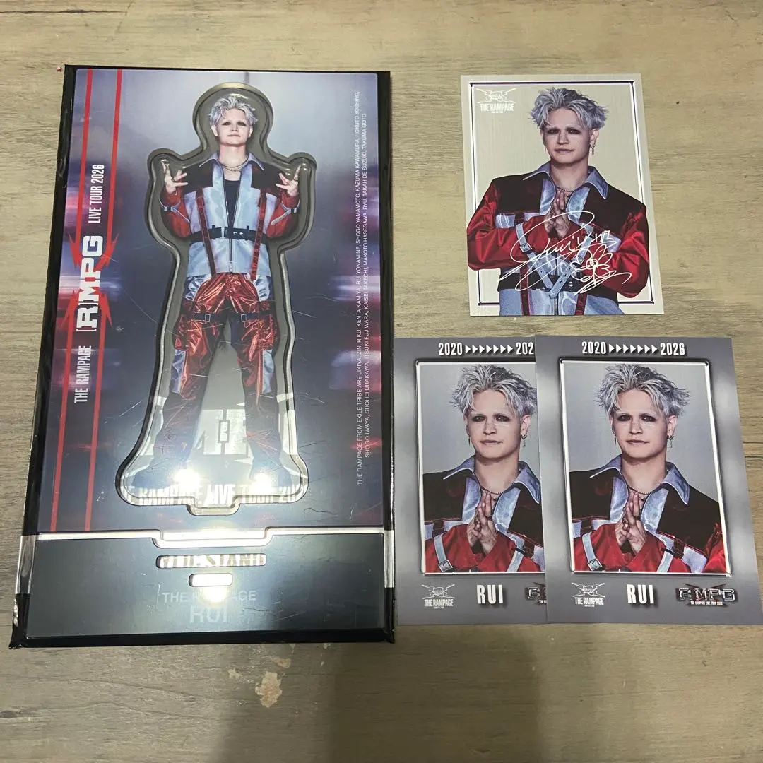 2026年最新】与那嶺瑠唯 サインの人気アイテム - メルカリ