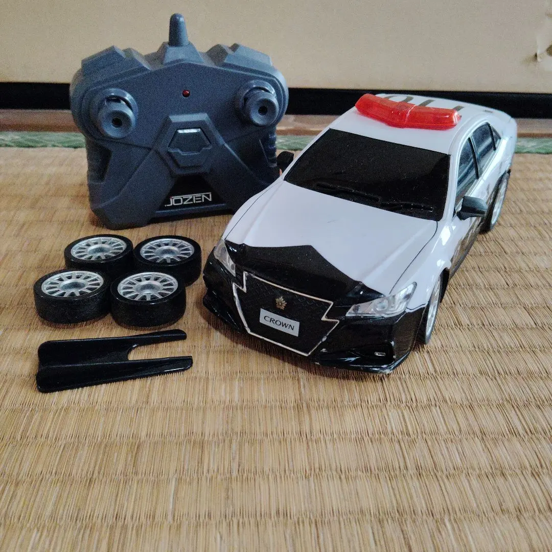 2026年最新】CROWN ラジコン・ドローンの人気アイテム - メルカリ