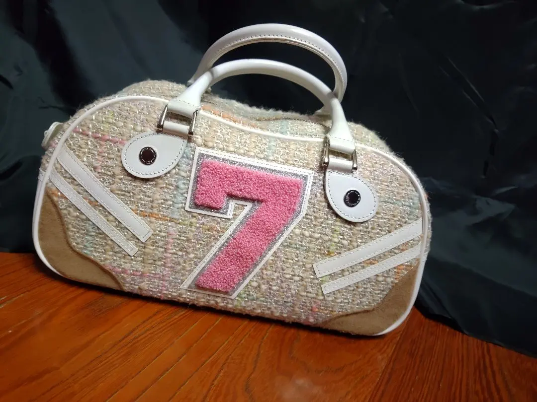 2026年最新】ニッキー・ヒルトンの人気アイテム - メルカリ