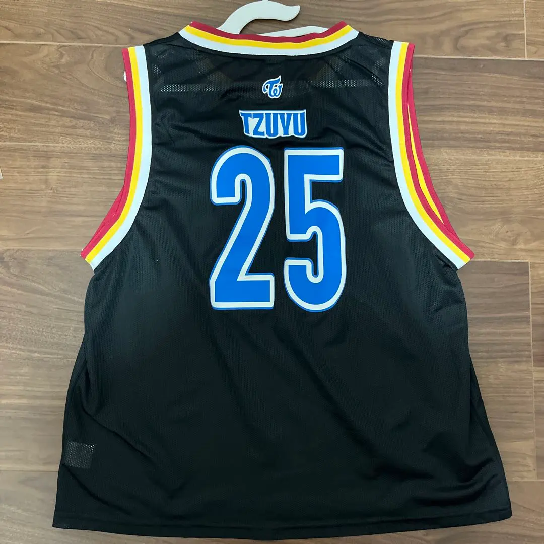 2026年最新】twice ユニフォーム ツウィの人気アイテム - メルカリ