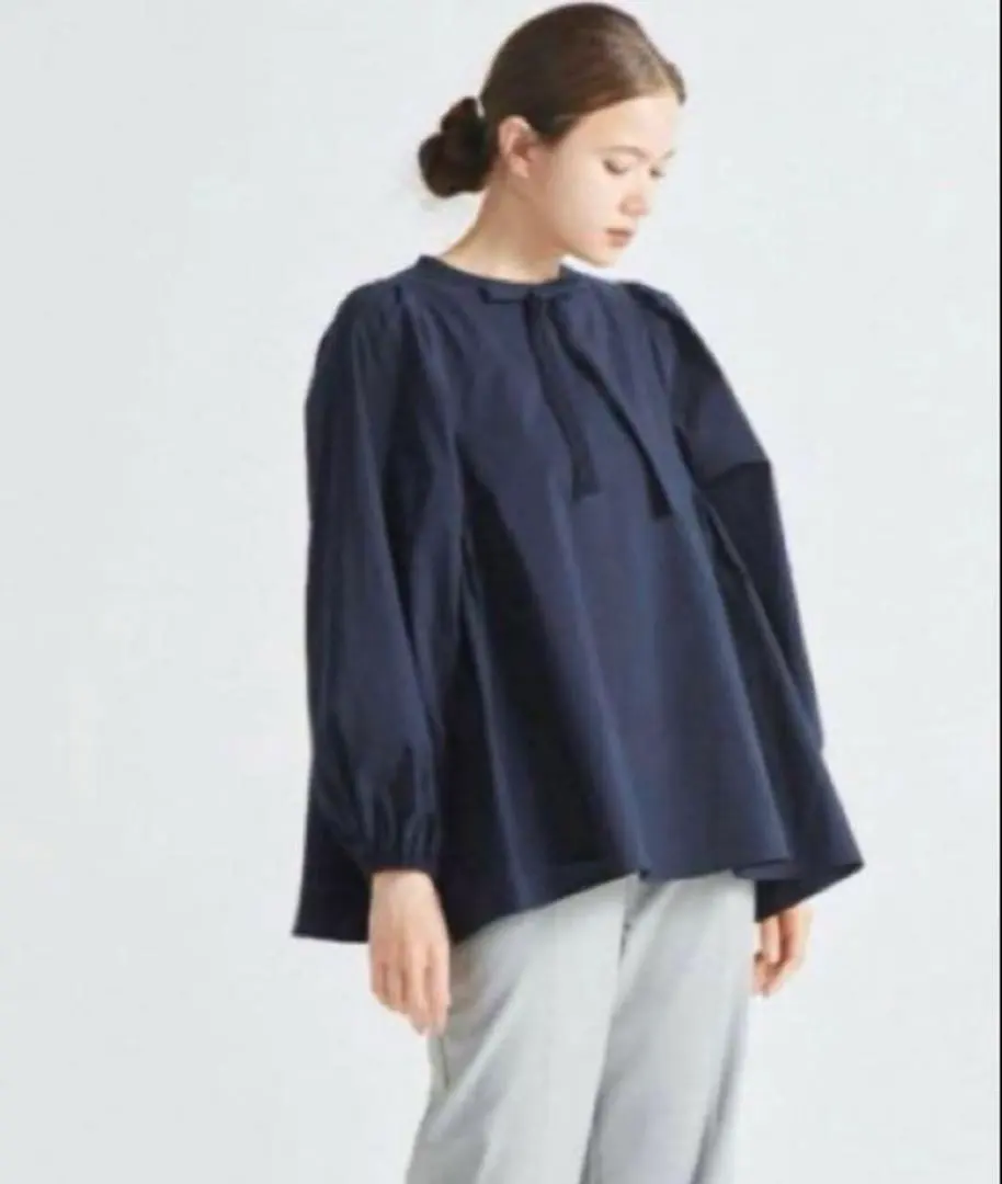 2026年最新】yori サイドギャザーブラウスの人気アイテム - メルカリ