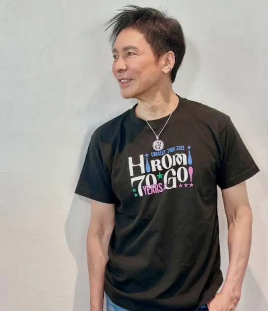 2026年最新】郷ひろみ Tシャツの人気アイテム - メルカリ