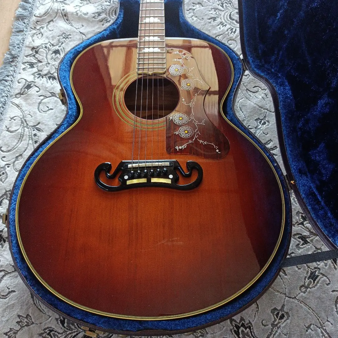 2026年最新】gibson j200の人気アイテム - メルカリ