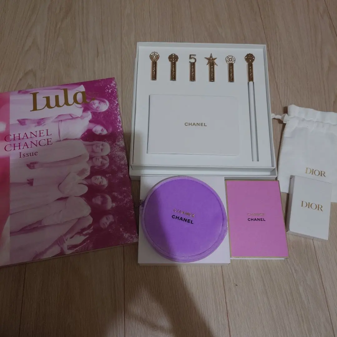 2026年最新】シャネルトランプの人気アイテム - メルカリ