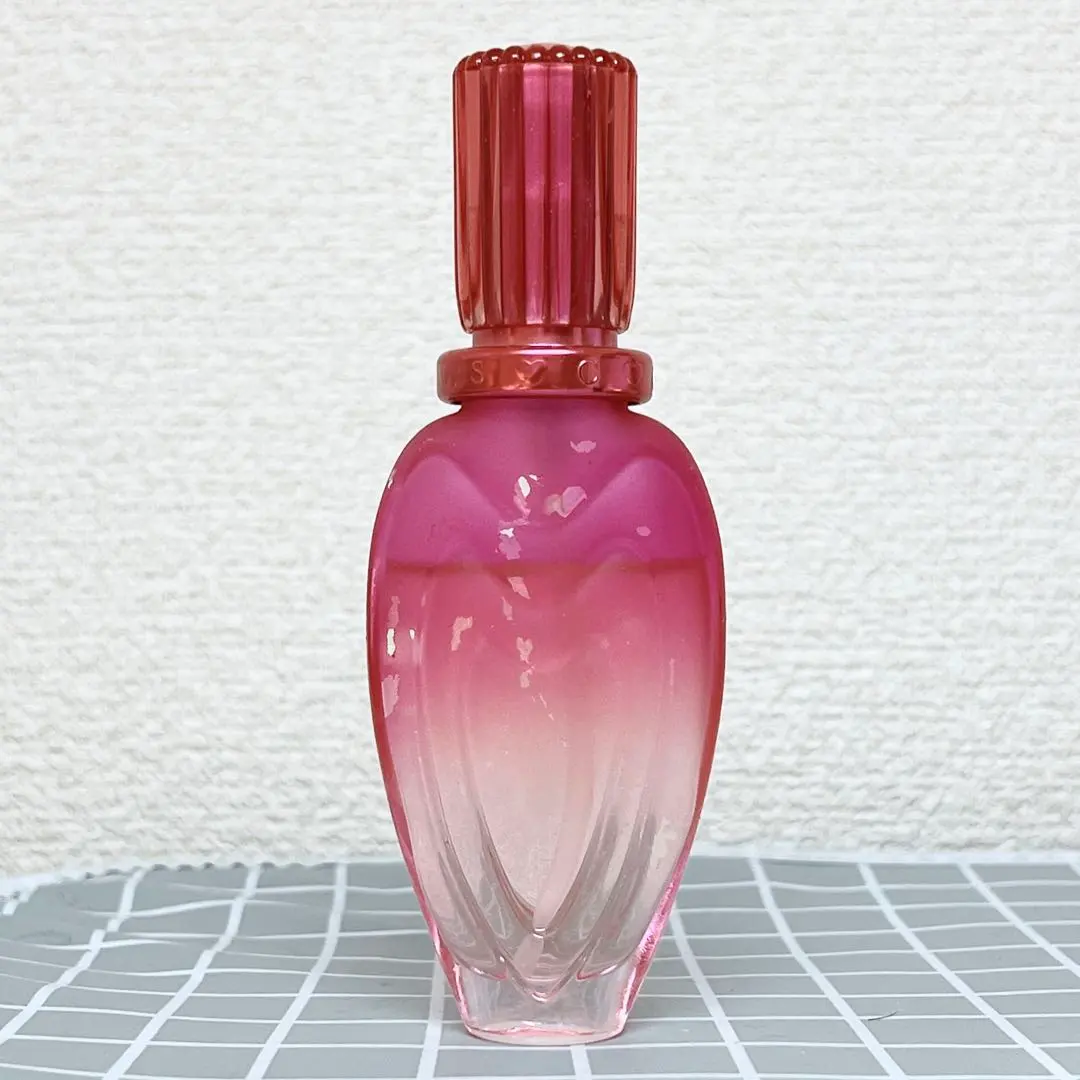 2026年最新】エスカーダ セクシーグラフィティの人気アイテム - メルカリ