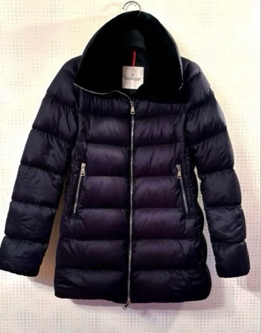 2026年最新】モンクレール トルシーの人気アイテム - メルカリ