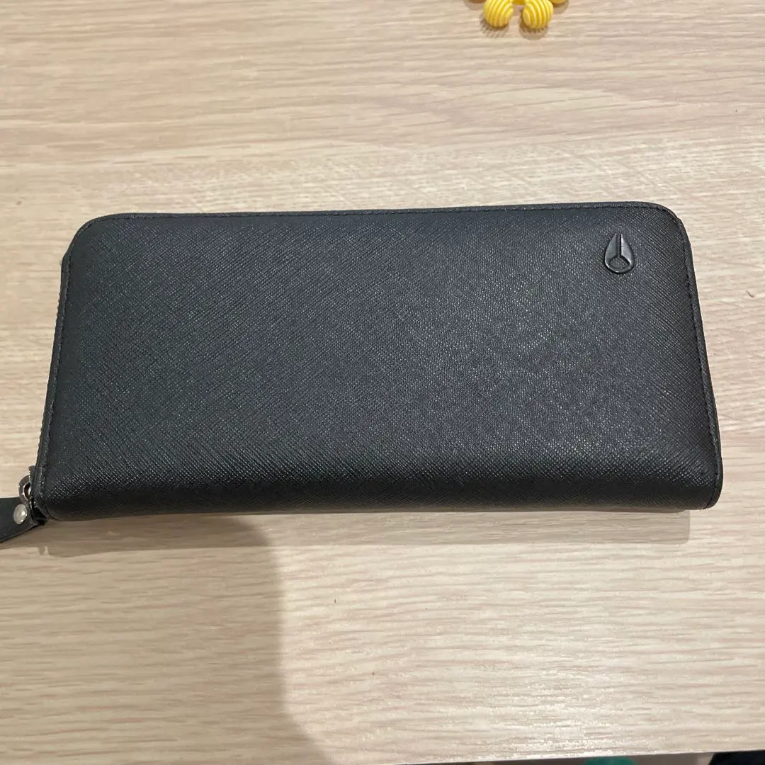 2026年最新】ニクソン財布の人気アイテム - メルカリ