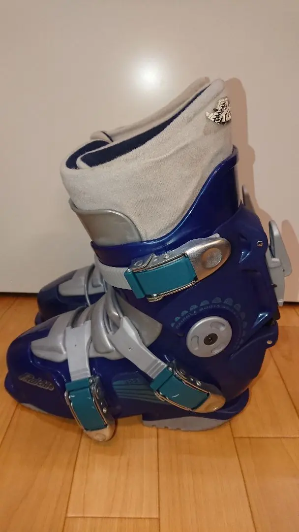 2026年最新】Raichle スノーボードの人気アイテム - メルカリ