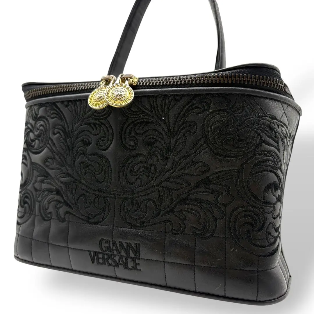 2026年最新】ヴェルサーチ バニティバッグの人気アイテム - メルカリ