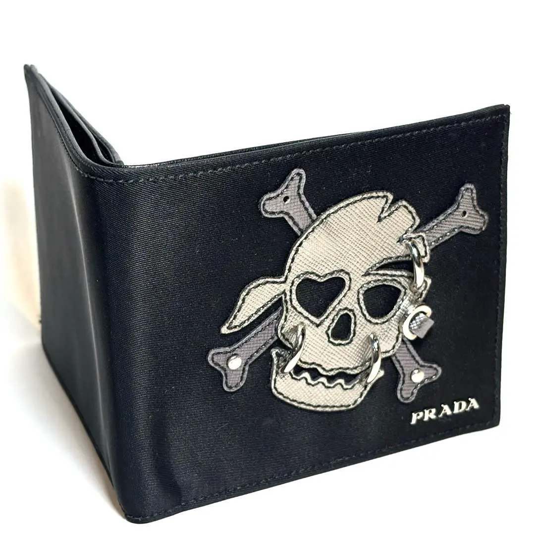 2026年最新】プラダ スカルの人気アイテム - メルカリ